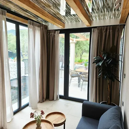 Elaida Semesterbostad