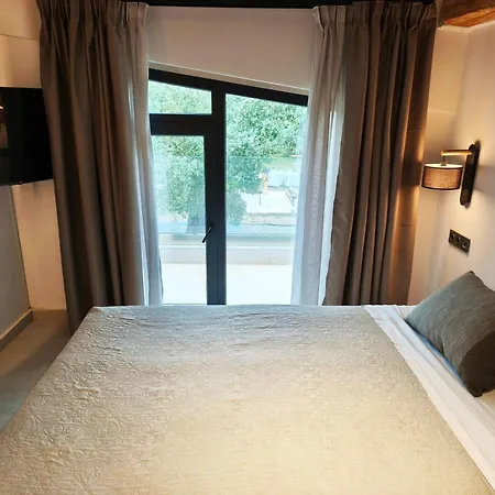 Semesterbostad Elaida