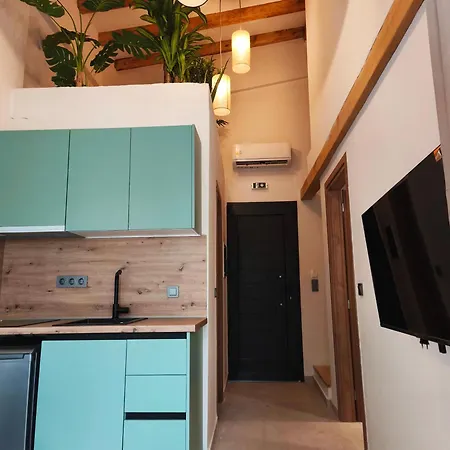 Semesterbostad Elaida *