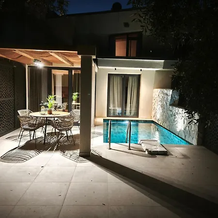 Elaida Semesterbostad